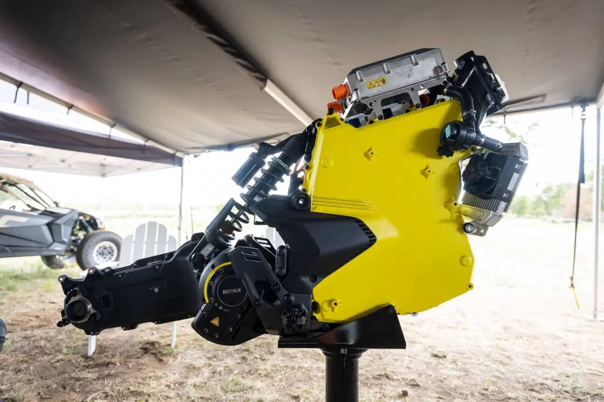 Can-Am Pulse e Origin, il TEST delle moto elettriche di domani [VIDEO] (30)