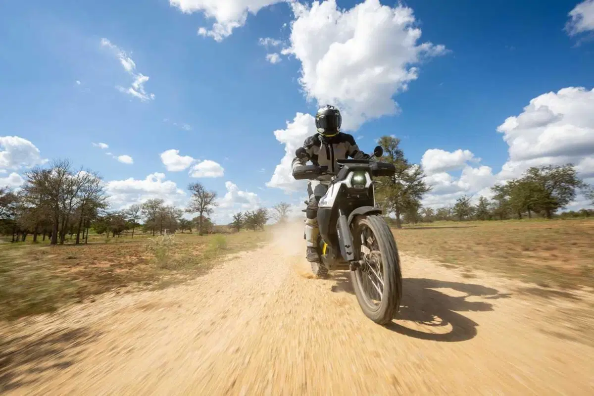 Can-Am Pulse e Origin, il TEST delle moto elettriche di domani [VIDEO] (18)