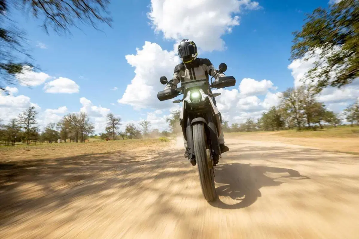 Can-Am Pulse e Origin, il TEST delle moto elettriche di domani [VIDEO] (20)