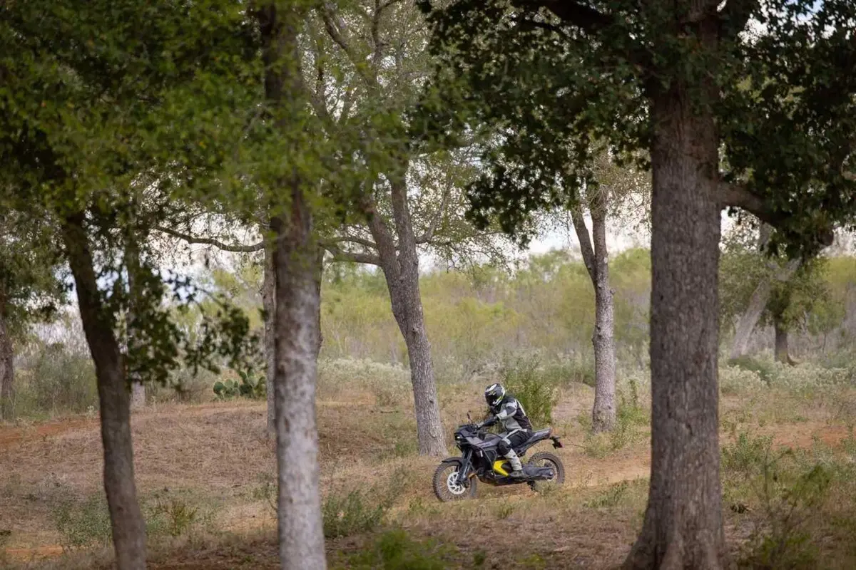 Can-Am Pulse e Origin, il TEST delle moto elettriche di domani [VIDEO] (36)