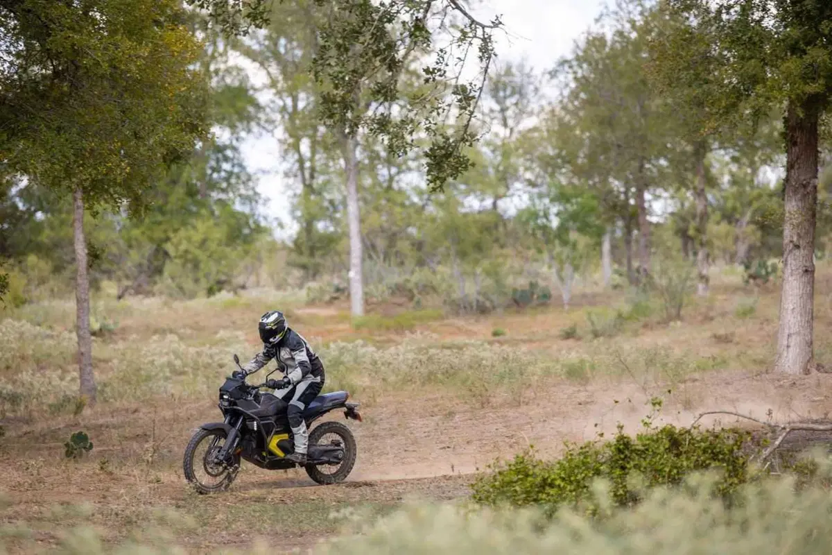 Can-Am Pulse e Origin, il TEST delle moto elettriche di domani [VIDEO] (38)