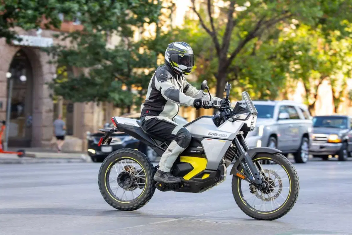 Can-Am Pulse e Origin, il TEST delle moto elettriche di domani [VIDEO] (51)