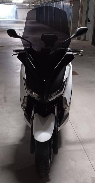 Yamaha X-Max 250 (2014 - 16) (3)