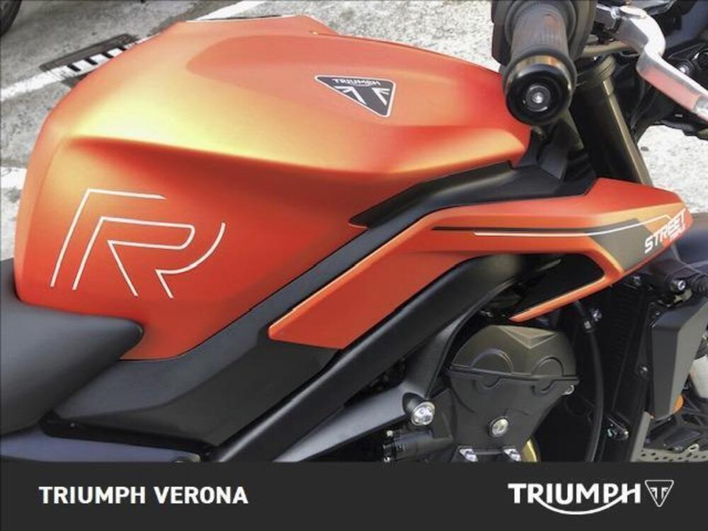 Triumph Street Triple R (2020 - 23) (5)