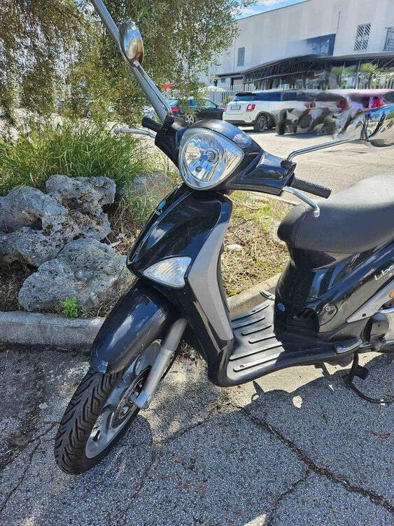 Piaggio Liberty 200 4T  (2)