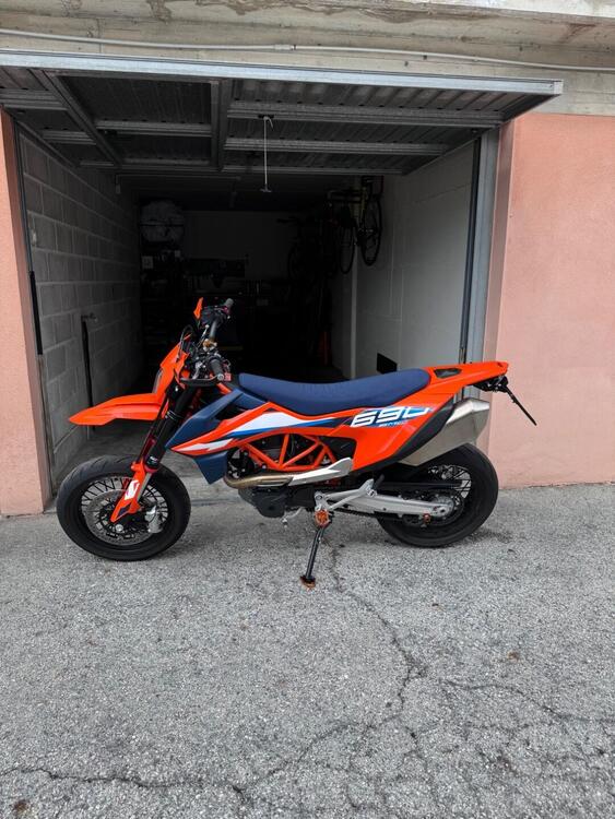 KTM 690 SMC R (2023 - 24) (5)