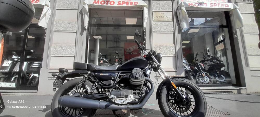 Moto Guzzi V9 Bobber (2016 - 18)