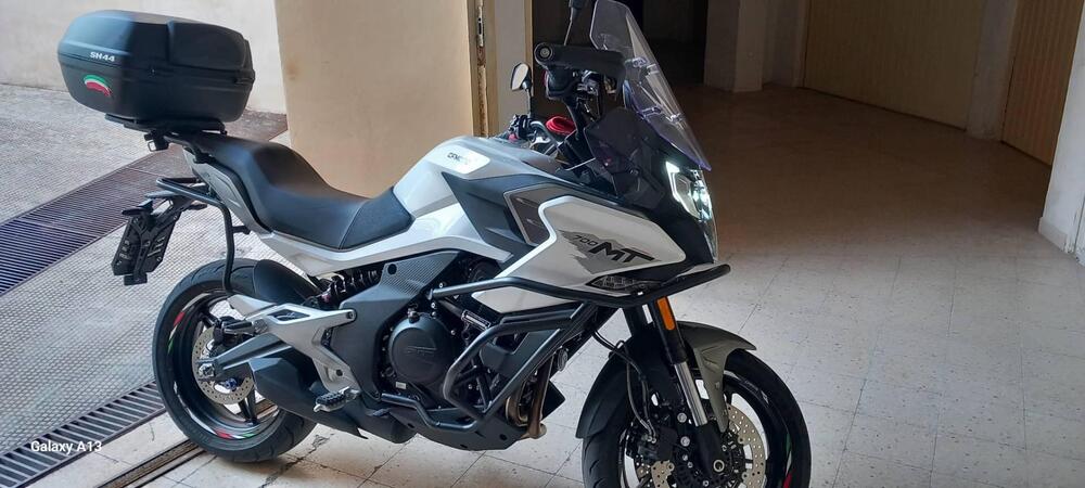 CFMOTO 700MT (2024)