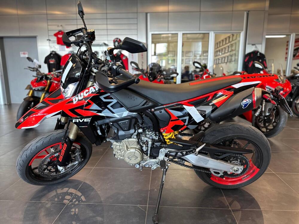 Ducati Hypermotard 698 Mono RVE (2024) (2)