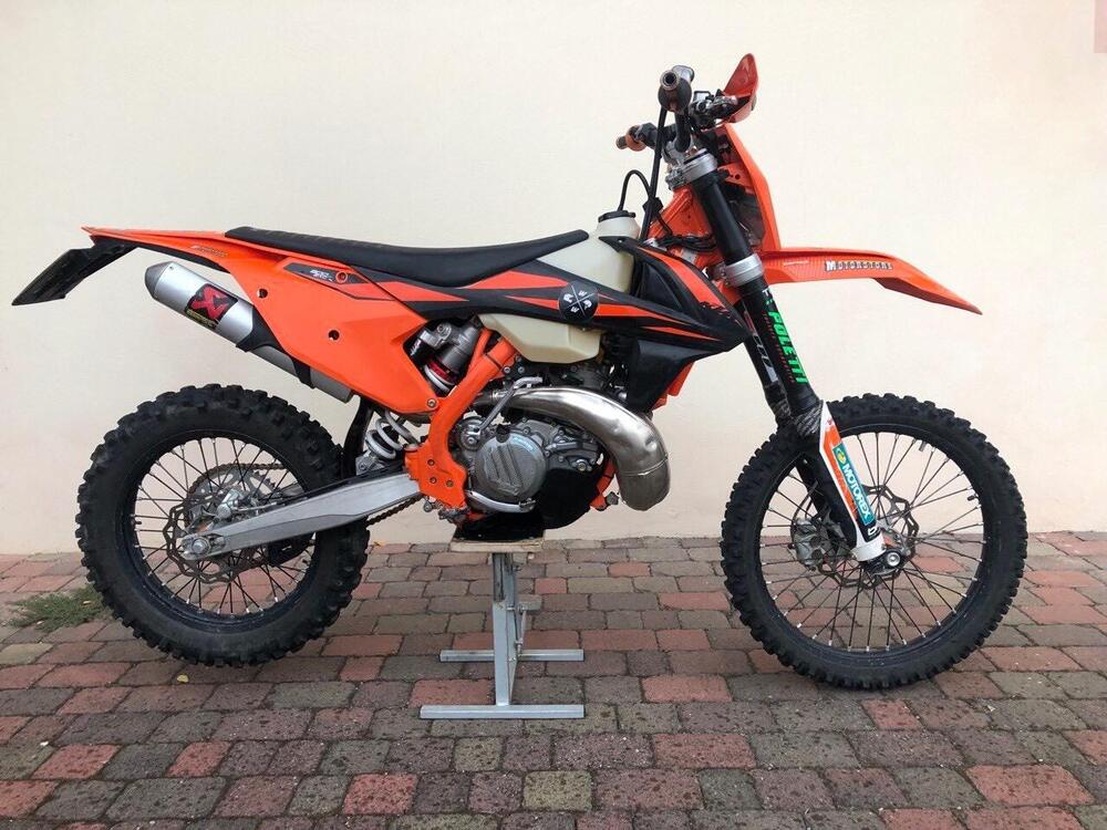 KTM EXC 300 E TPI (2019) (2)