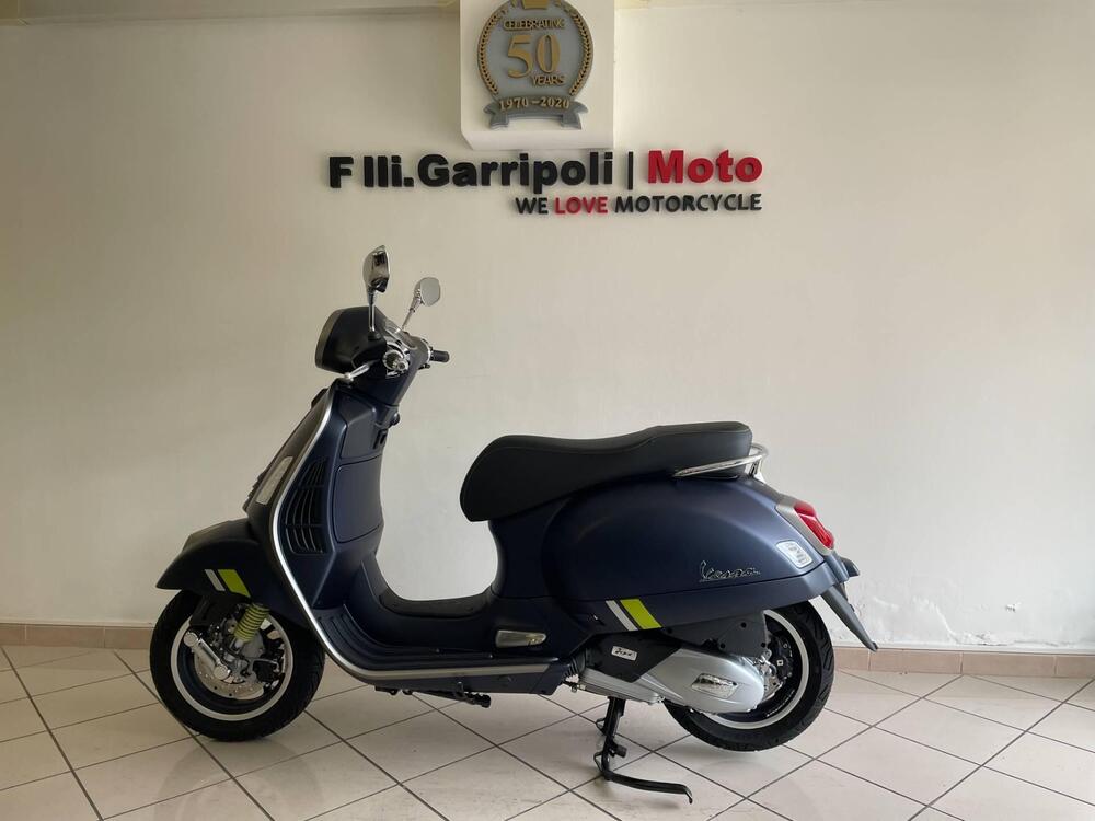 Vespa GTS 125 Super Tech (2023 - 24)