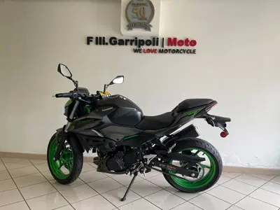 Kawasaki Z 500 SE (2024 - 26) nuova