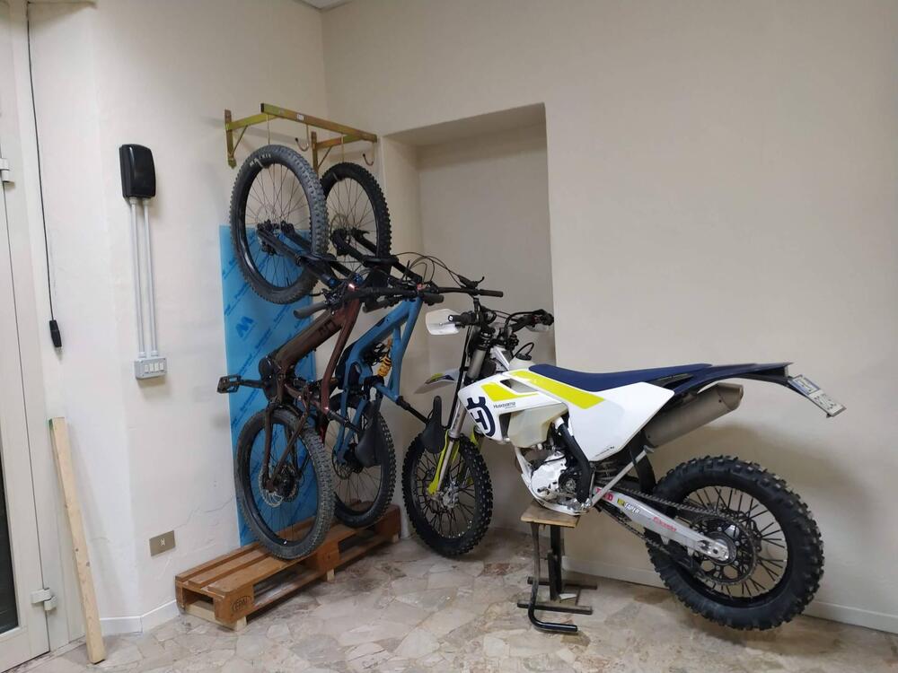 Husqvarna FE 250 (2019) (3)