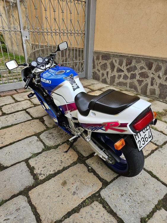 Suzuki GSX/R 750 (3)