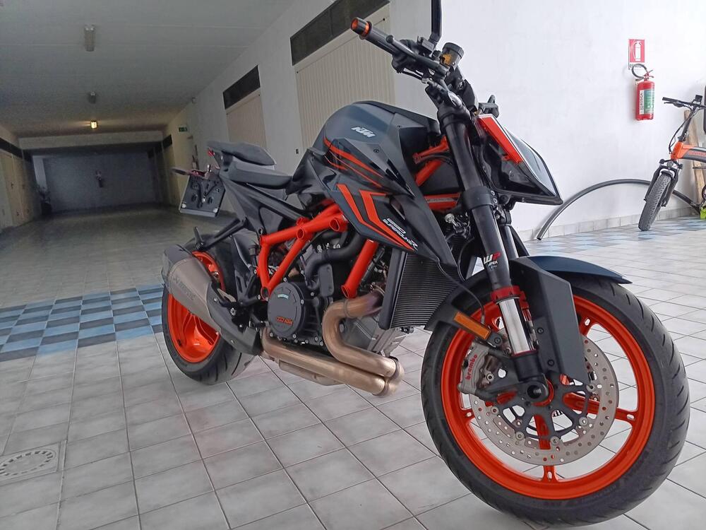 KTM 1290 Super Duke R (2022 - 23)