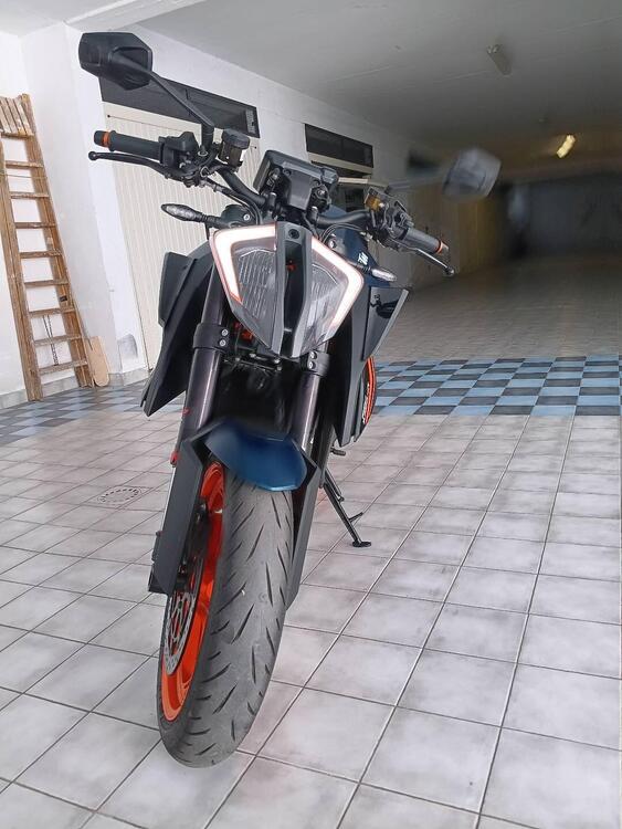 KTM 1290 Super Duke R (2022 - 23) (5)