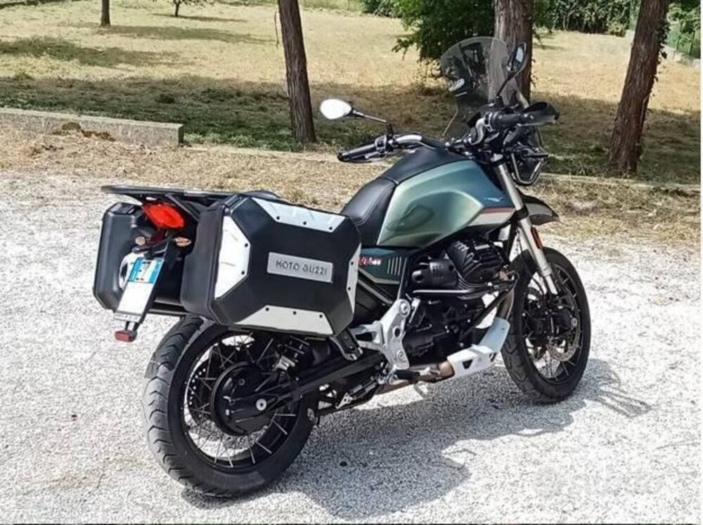 Moto Guzzi V85 TT (2021 - 23)