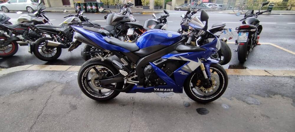 Yamaha YZF R1 (2006 - 07)