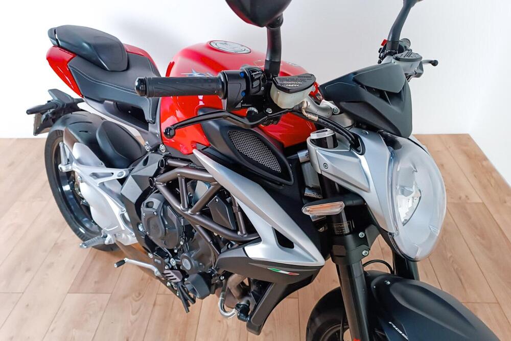 MV Agusta Brutale 800 EAS (2012 - 14) (5)