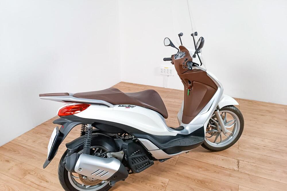 Piaggio Medley 150 ABS (2016 - 19) (3)