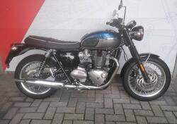 Triumph Bonneville T120 (2021 - 24) usata