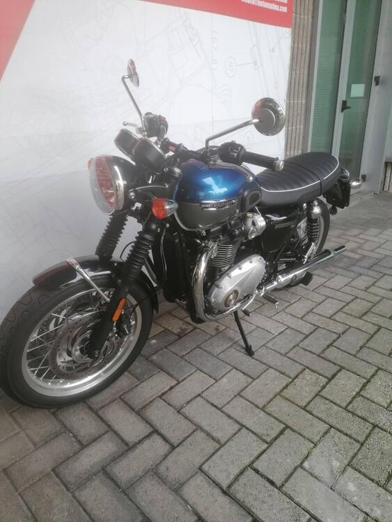 Triumph Bonneville T120 (2021 - 24) (5)