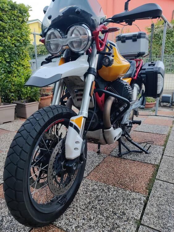 Moto Guzzi V85 TT (2019 - 20) (3)