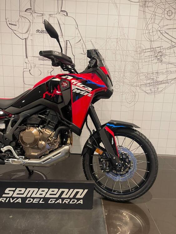 Honda Africa Twin CRF 1100L ES (2024 - 25) (2)