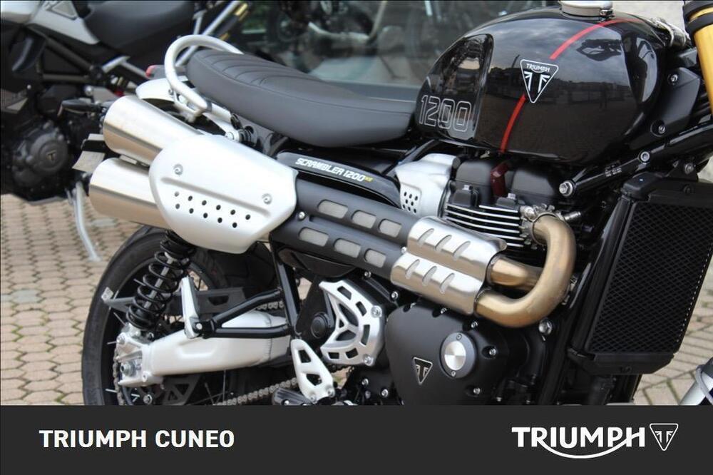 Triumph Scrambler 1200 XE (2024) (4)