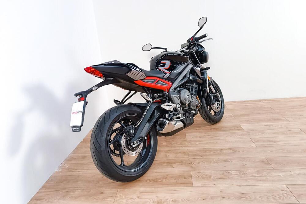 Triumph Street Triple 765 R (2023 - 24) (2)