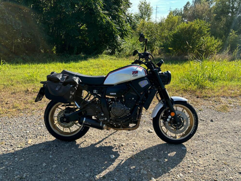 Yamaha XSR 700 XTribute (2022 - 24) (2)