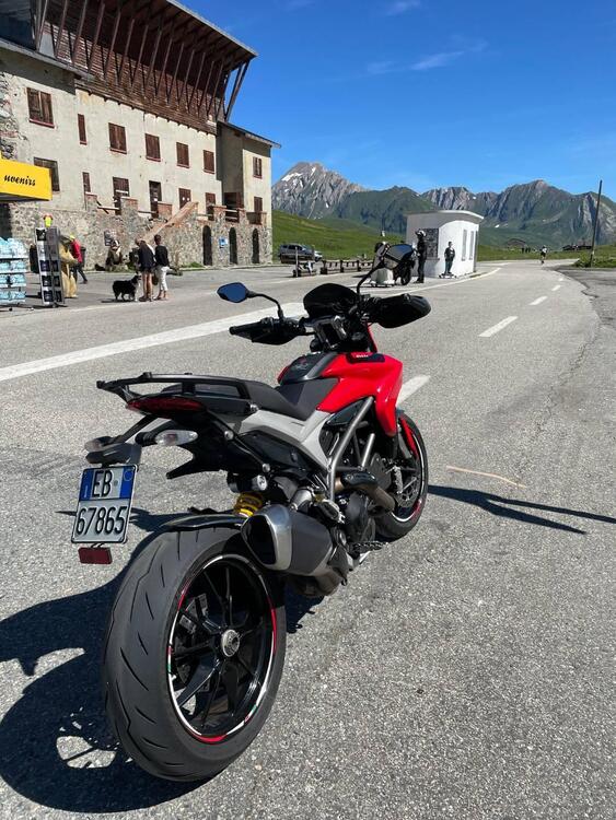 Ducati Hyperstrada 821 (2013 - 15) (4)