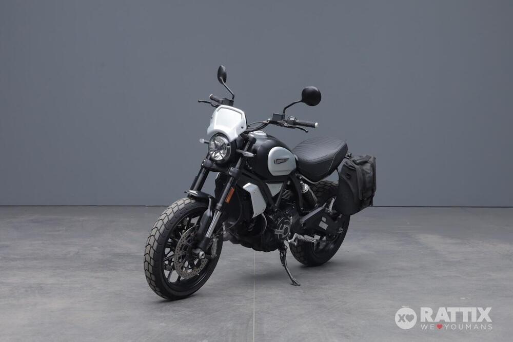 Ducati Scrambler 1100 Dark Pro (2020 - 24) (2)