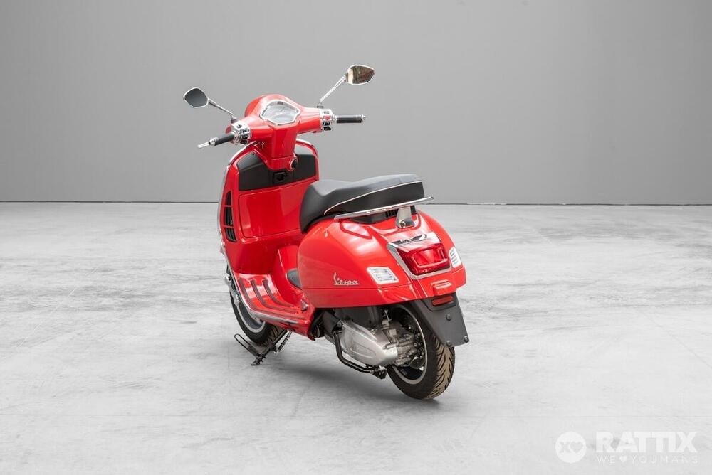 Vespa GTS 300 Super (2023 - 24) (5)