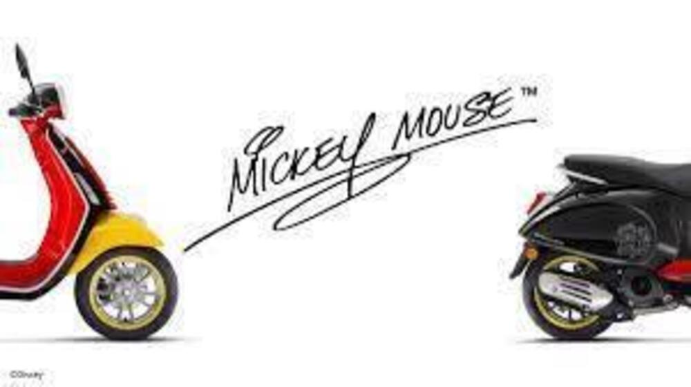 Vespa Primavera 125 Disney Mickey Mouse Edition by Vespa (2023 - 24) (5)