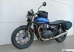 Triumph Street Twin 900 (2021 - 22) usata