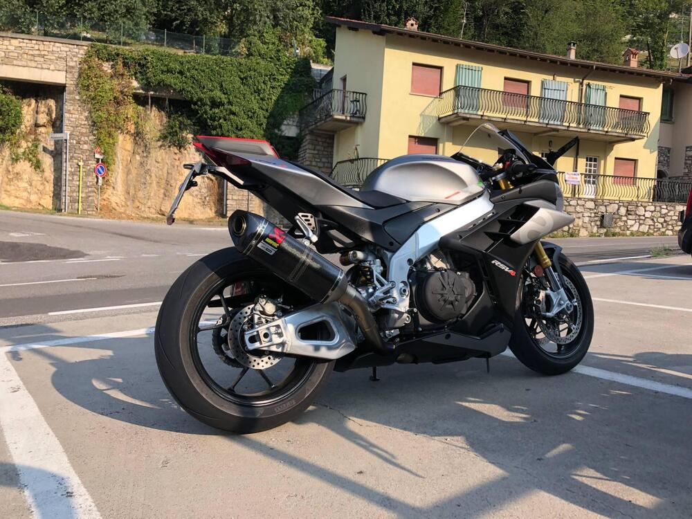 Aprilia RSV4 1100 (2021 - 24)