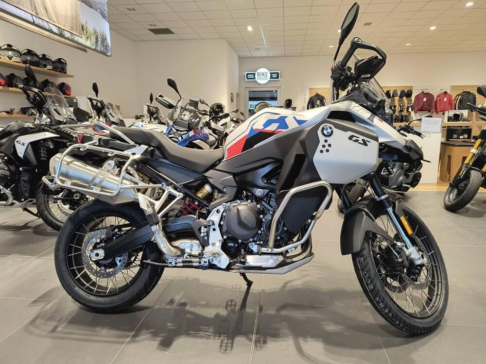 Bmw F 900 GS Adventure (2024) (2)