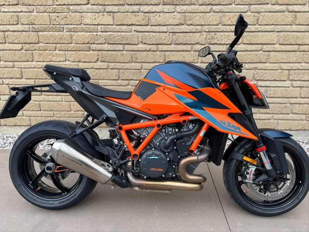 KTM 1290 Super Duke R (2022 - 23)