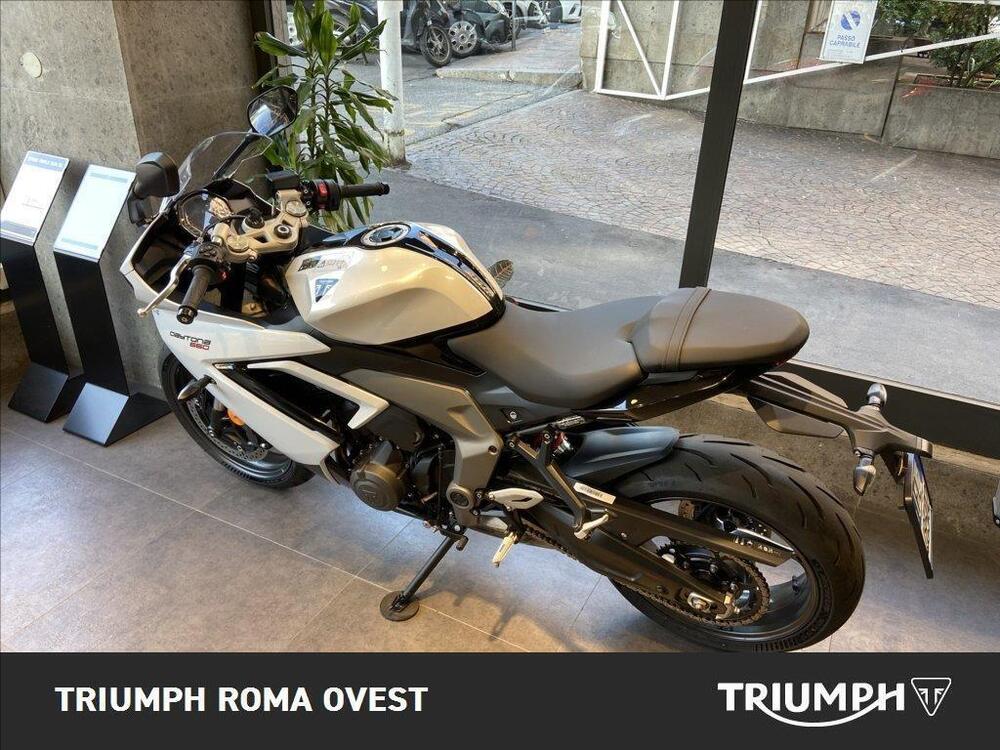 Triumph Daytona 660 (2024 - 25) (2)