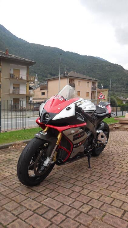 Aprilia RSV4 RR APRC ABS (2011 - 15) (2)