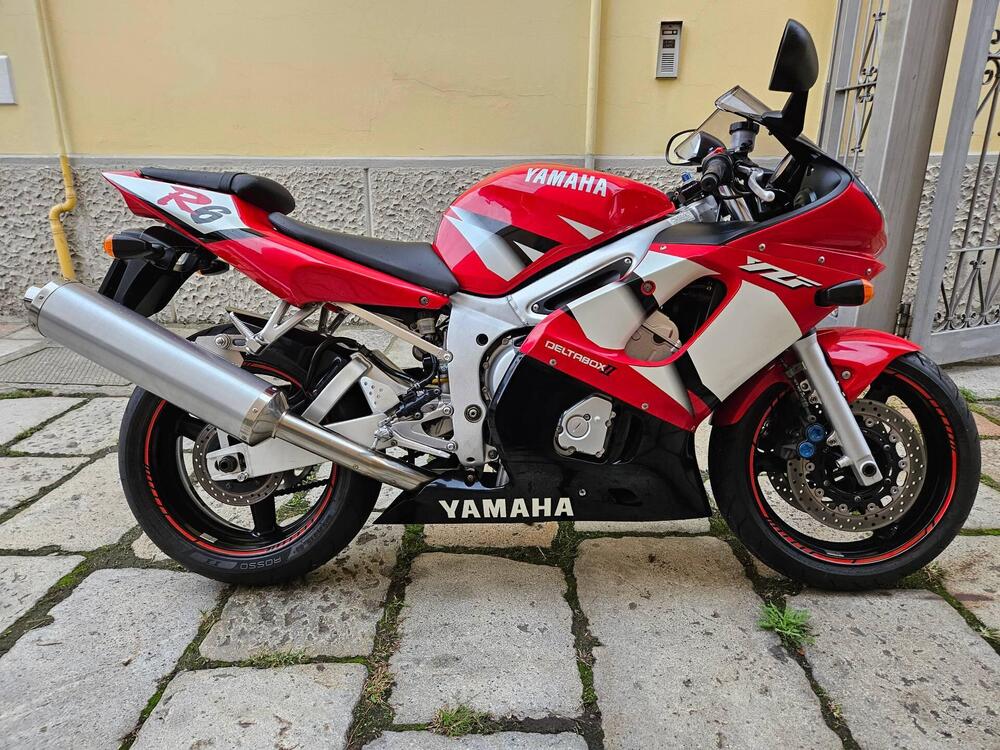 Yamaha YZF R6