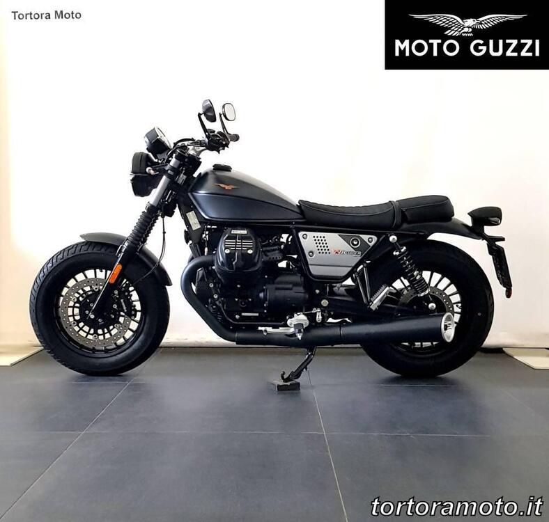 Moto Guzzi V9 Bobber (2021 - 24)