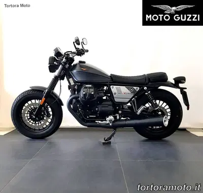 Moto Guzzi V9 Bobber (2021 - 25) usata