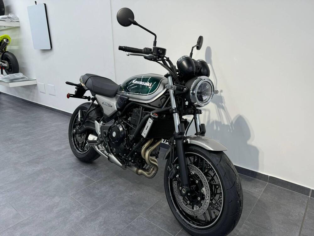 Kawasaki Z 650 RS (2022 - 25) (3)