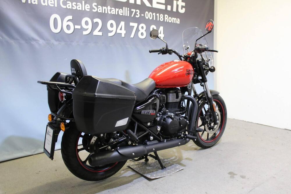 Royal Enfield Meteor 350 Fireball (2021 - 24) (2)