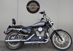 Harley-Davidson 883 Custom (2008 - 12) - XL 883C usata