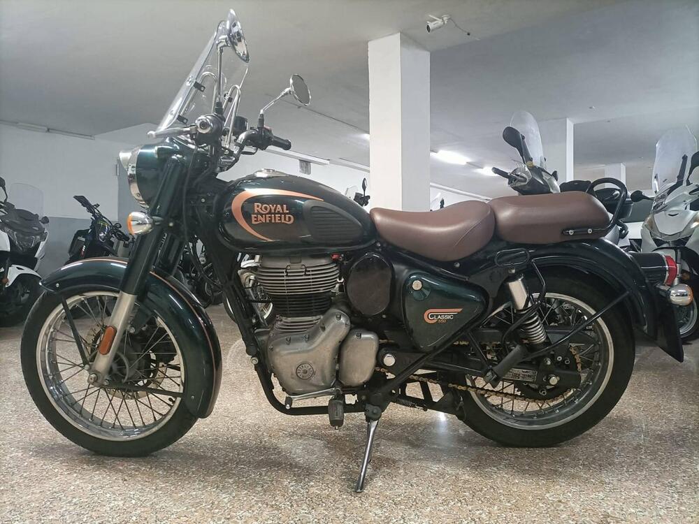 Royal Enfield Classic 350 (2021 - 24) (4)