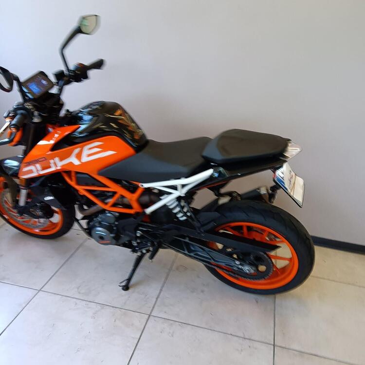 KTM 390 Duke ABS (2017 - 20) (4)