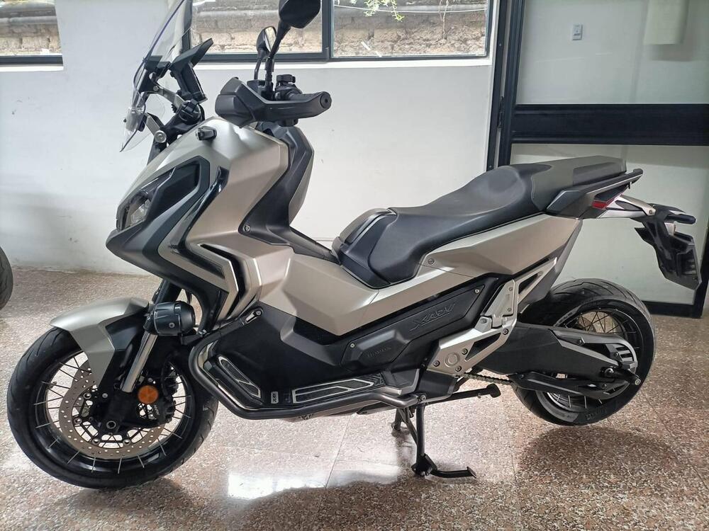 Honda X-ADV 750 Travel Edition (2018 - 20) (2)